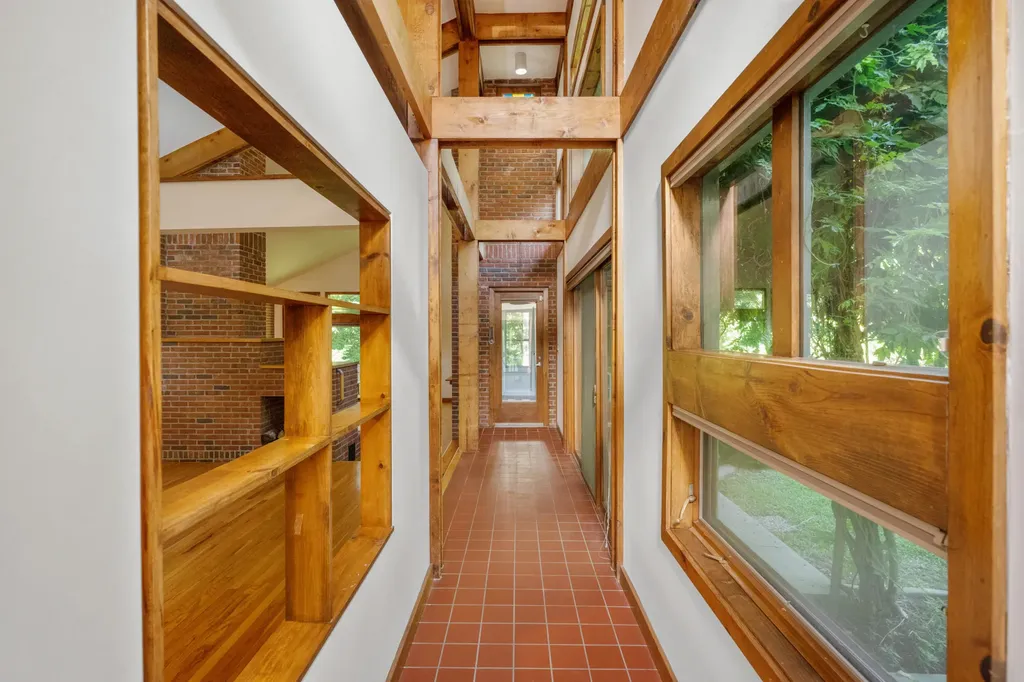 3892 Gloucester Drive Lexington KY 40510