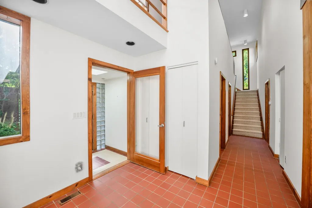 3892 Gloucester Drive Lexington KY 40510