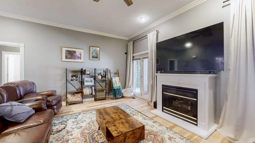140 Stoney Creek Lane Murray KY 42071
