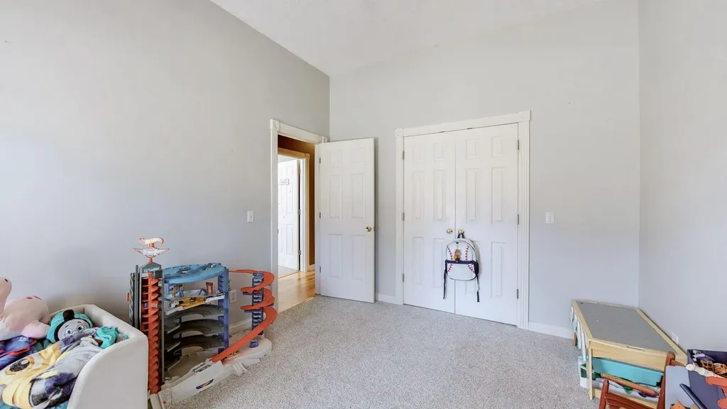 140 Stoney Creek Lane Murray KY 42071