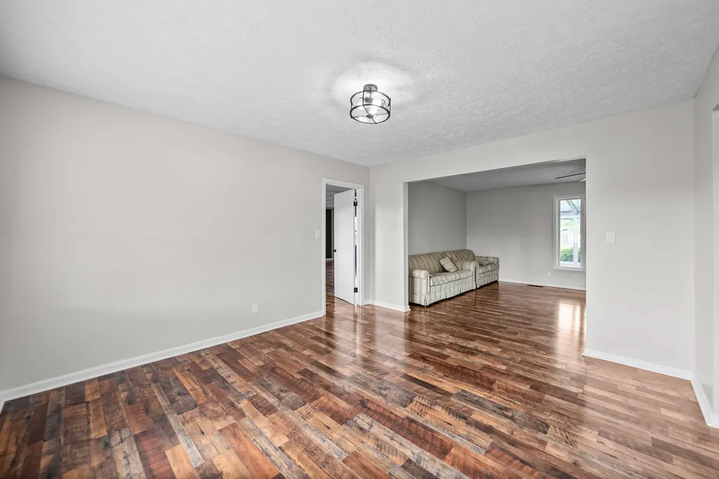 20715 Dawson Springs Road Crofton KY 42217