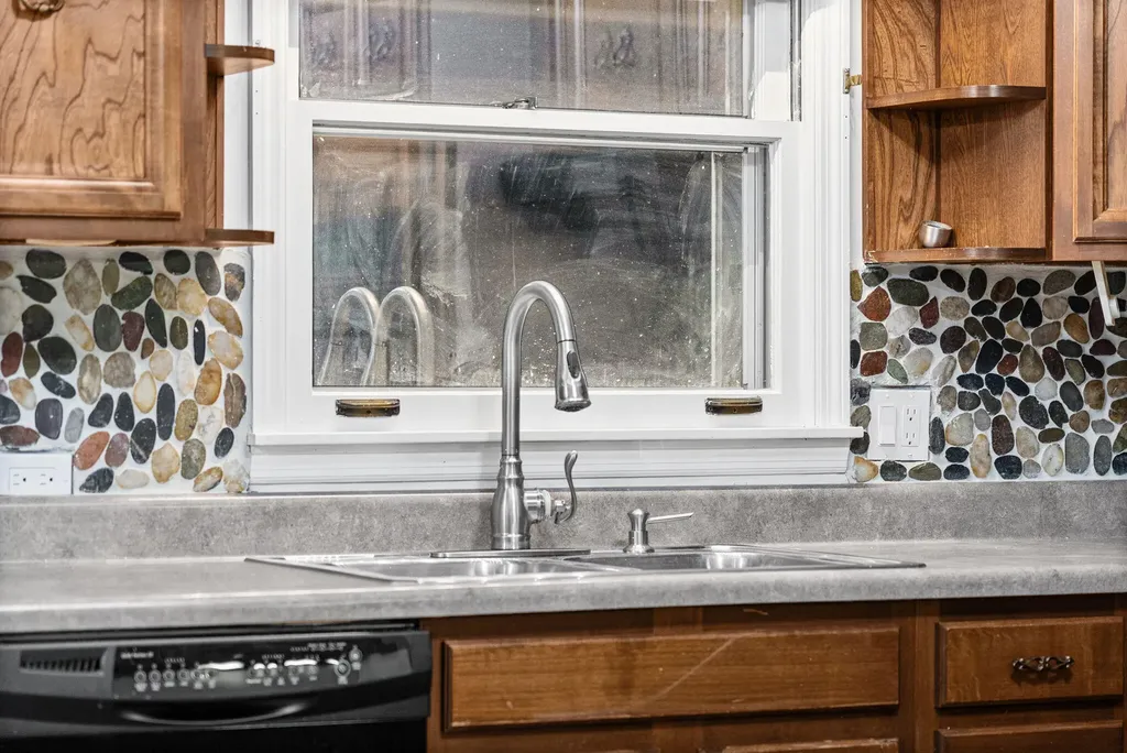 20715 Dawson Springs Road Crofton KY 42217