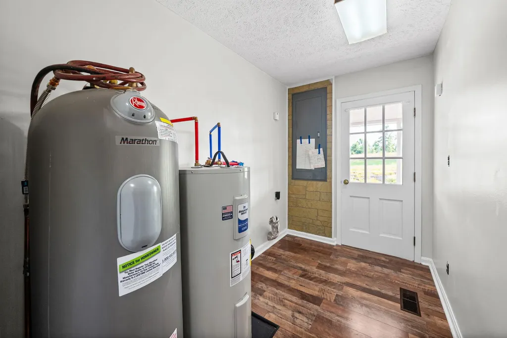 20715 Dawson Springs Road Crofton KY 42217