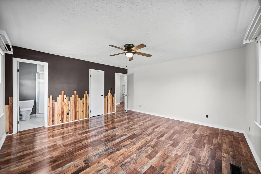 20715 Dawson Springs Road Crofton KY 42217