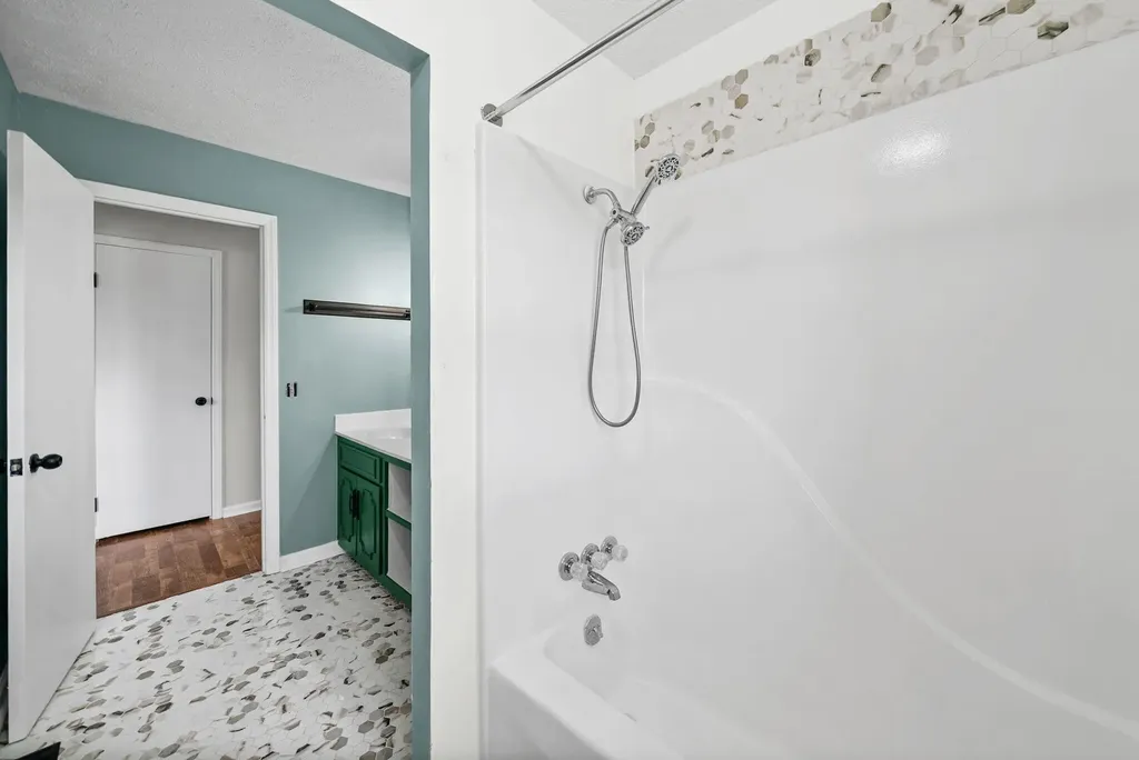 20715 Dawson Springs Road Crofton KY 42217