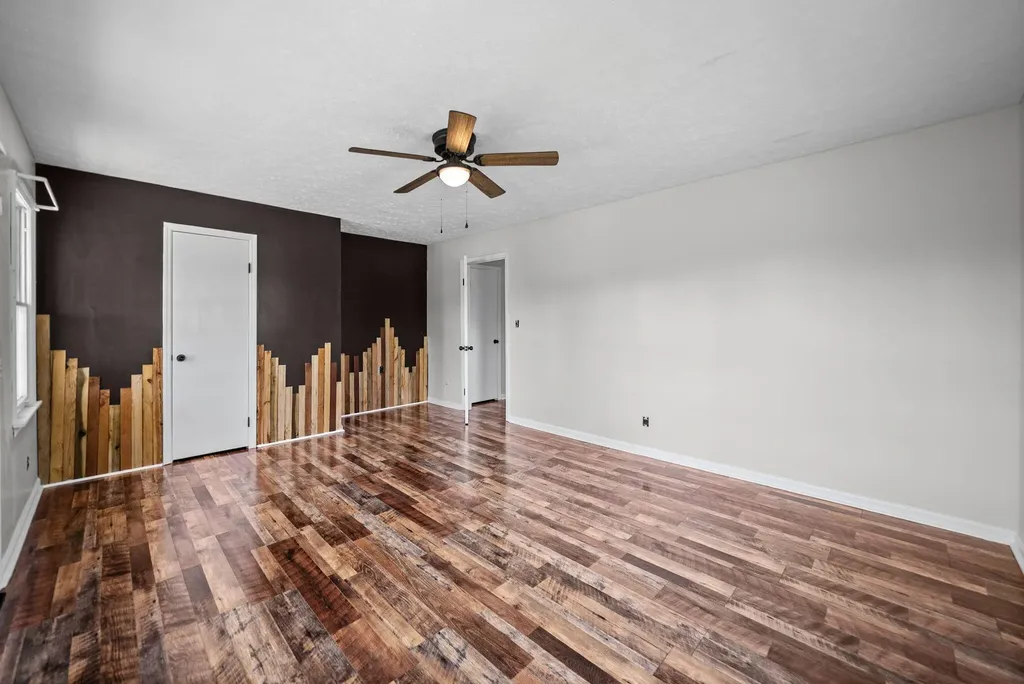 20715 Dawson Springs Road Crofton KY 42217