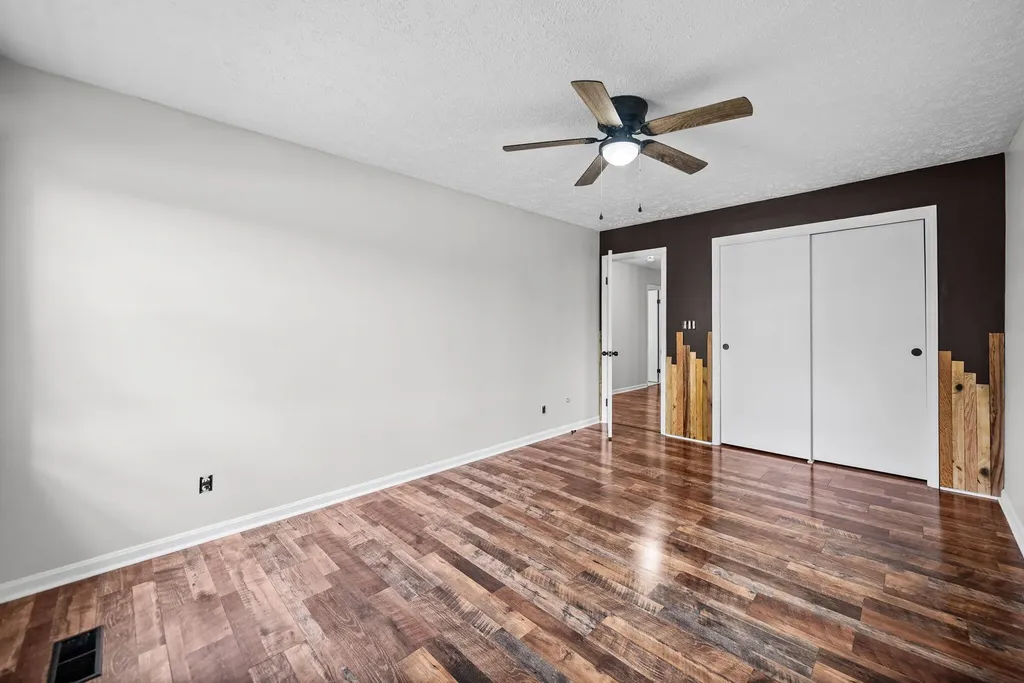 20715 Dawson Springs Road Crofton KY 42217