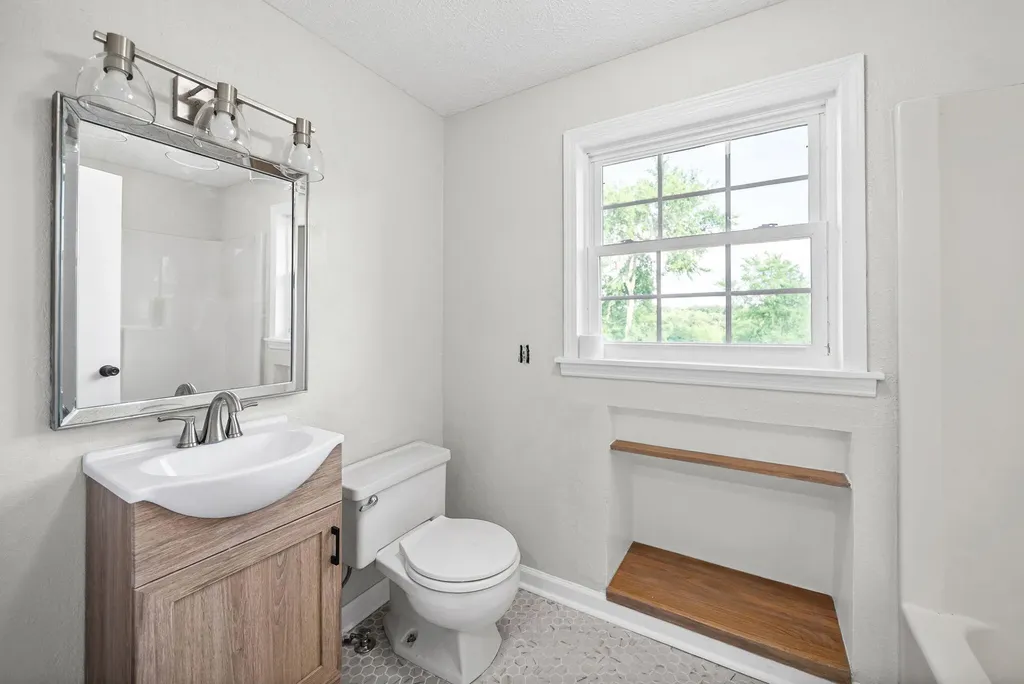 20715 Dawson Springs Road Crofton KY 42217