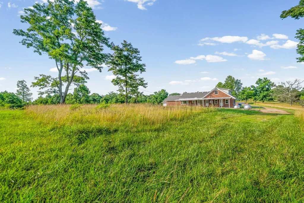 20715 Dawson Springs Road Crofton KY 42217