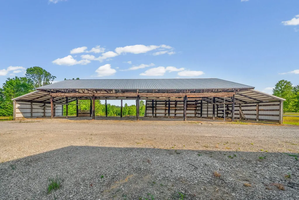 20715 Dawson Springs Road Crofton KY 42217