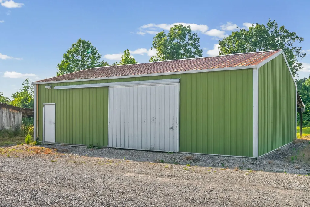 20715 Dawson Springs Road Crofton KY 42217