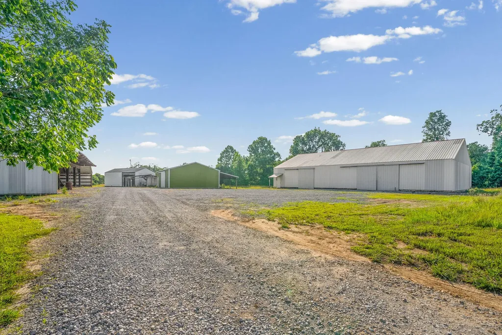 20715 Dawson Springs Road Crofton KY 42217