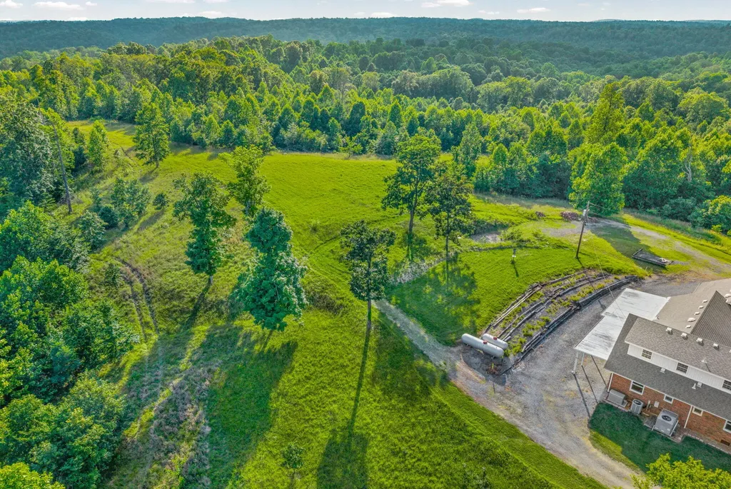 20715 Dawson Springs Road Crofton KY 42217