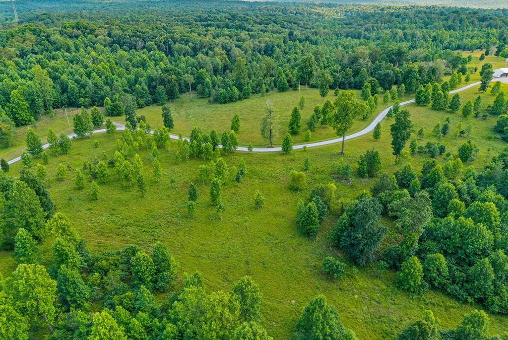 20715 Dawson Springs Road Crofton KY 42217