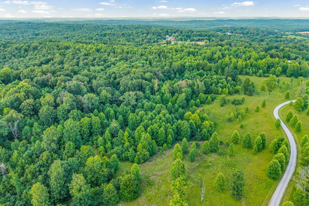 20715 Dawson Springs Road Crofton KY 42217