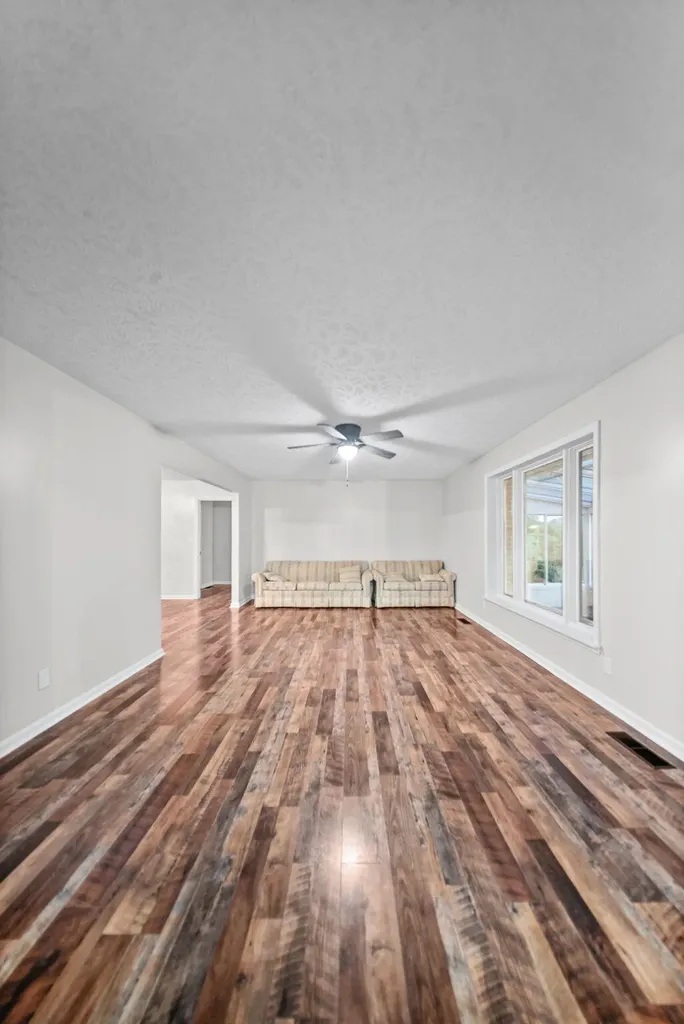20715 Dawson Springs Road Crofton KY 42217