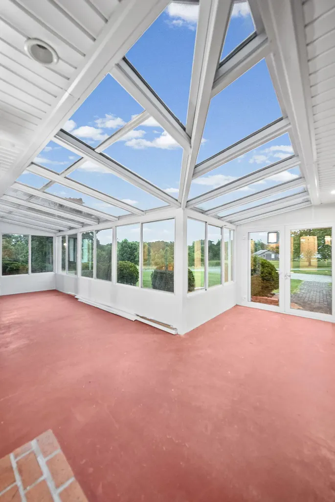 20715 Dawson Springs Road Crofton KY 42217