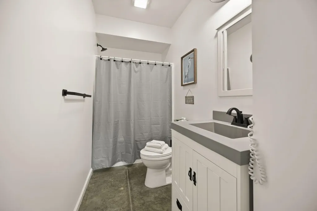 127 Freeman Lake Lane Russell Springs KY 42642