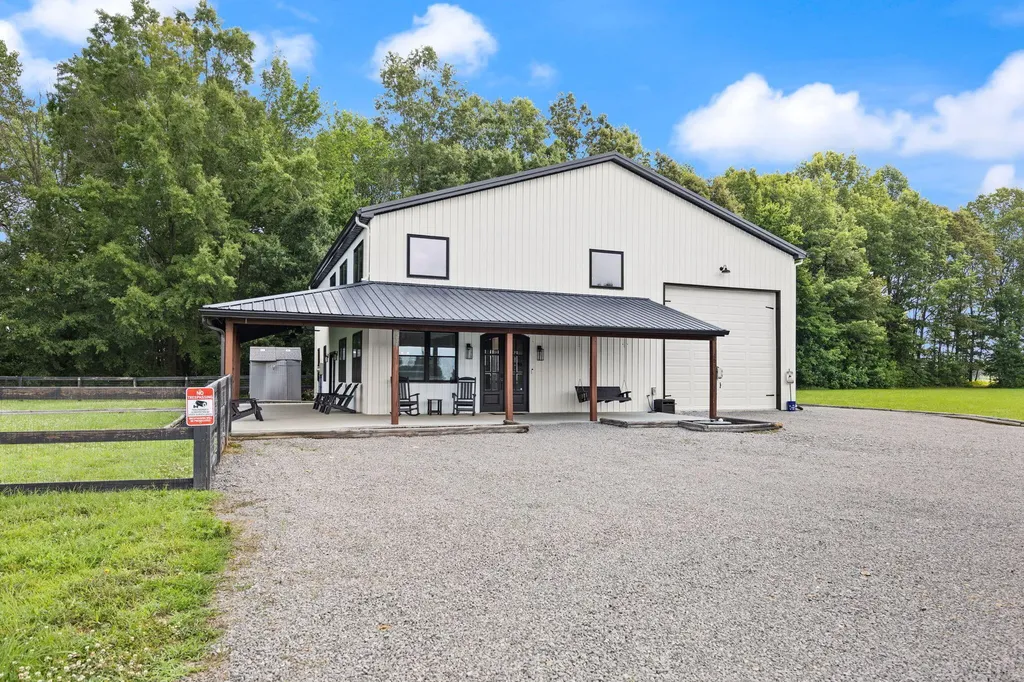 127 Freeman Lake Lane Russell Springs KY 42642
