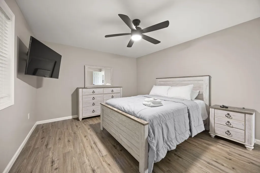 127 Freeman Lake Lane Russell Springs KY 42642