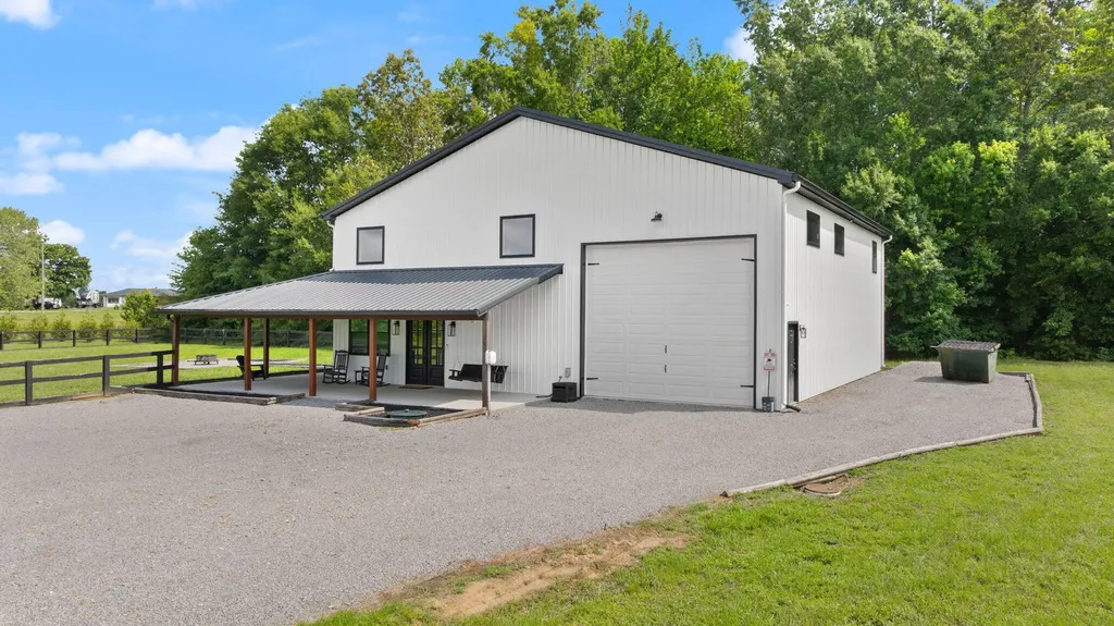 127 Freeman Lake Lane Russell Springs KY 42642