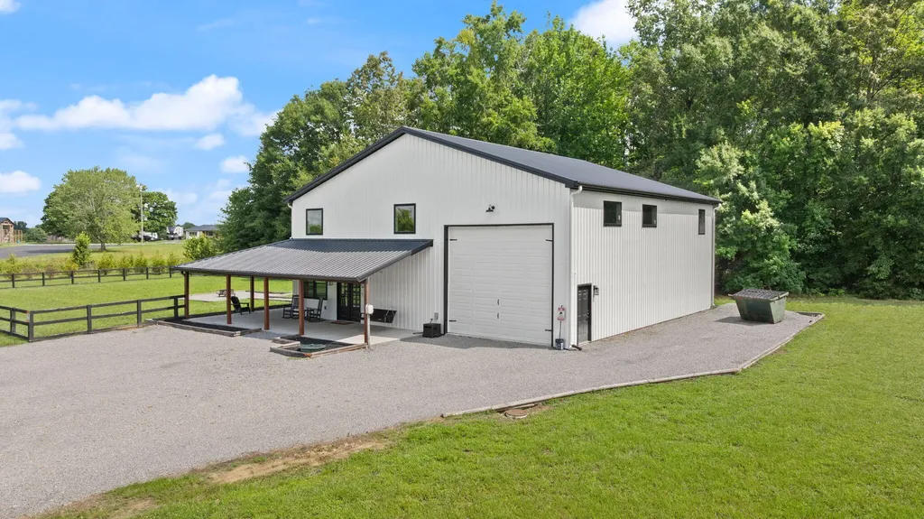 127 Freeman Lake Lane Russell Springs KY 42642