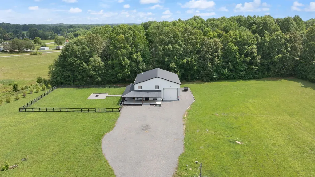 127 Freeman Lake Lane Russell Springs KY 42642