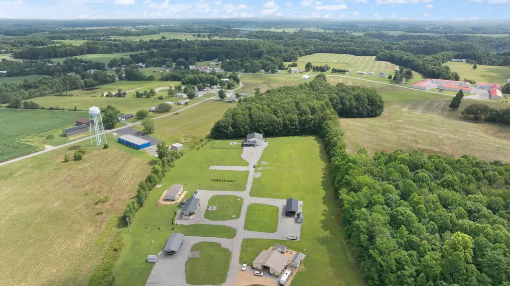 127 Freeman Lake Lane Russell Springs KY 42642