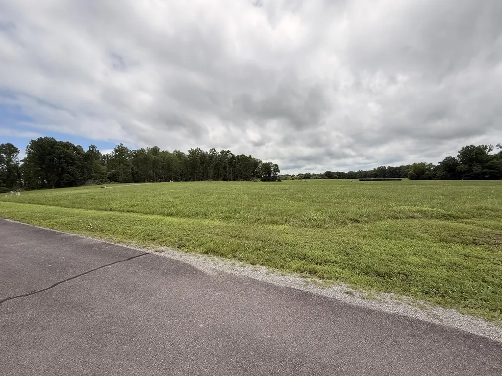 128 Wedge Way Russell Springs KY 42642