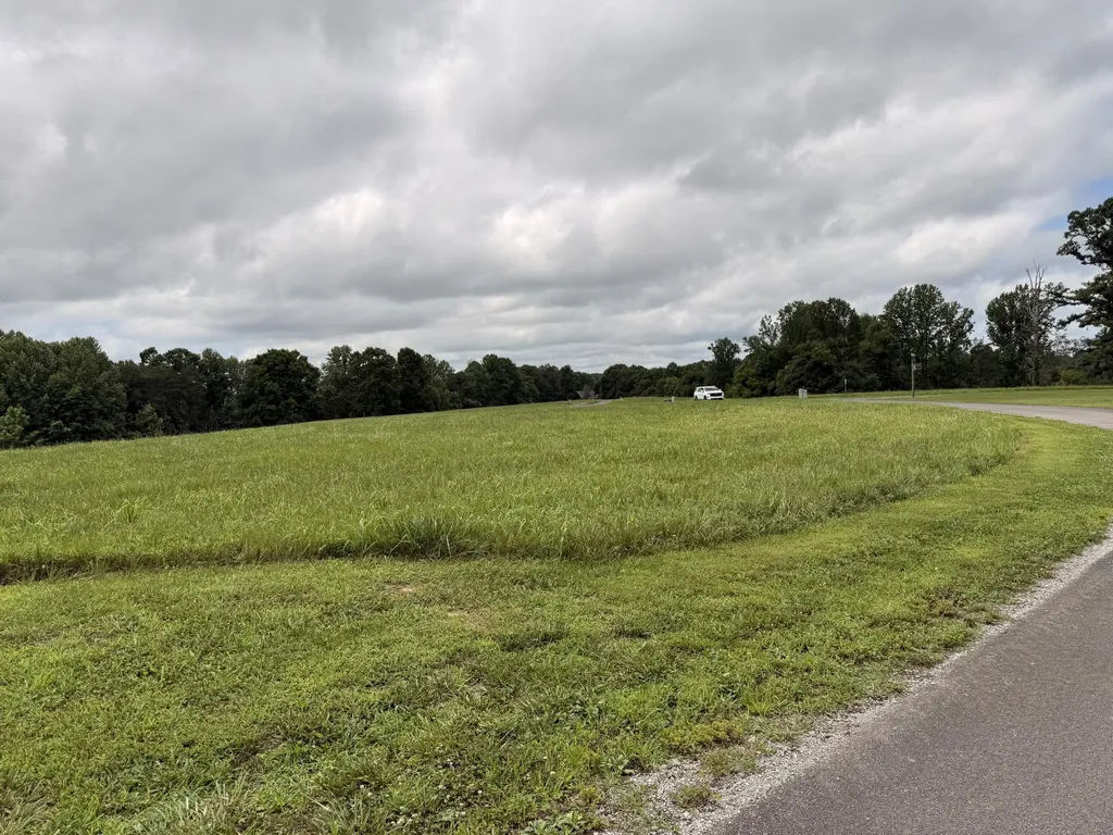 128 Wedge Way Russell Springs KY 42642
