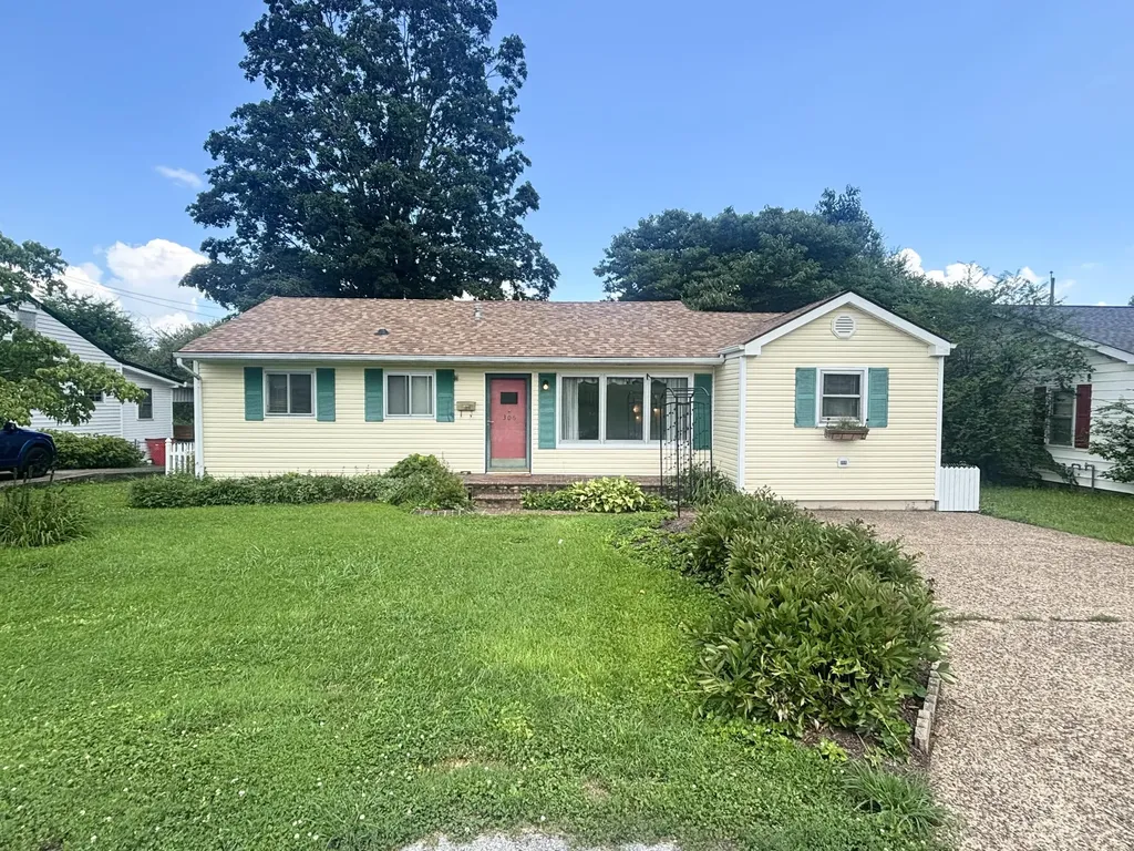 306 Brentwood Drive Hopkinsville KY 42240