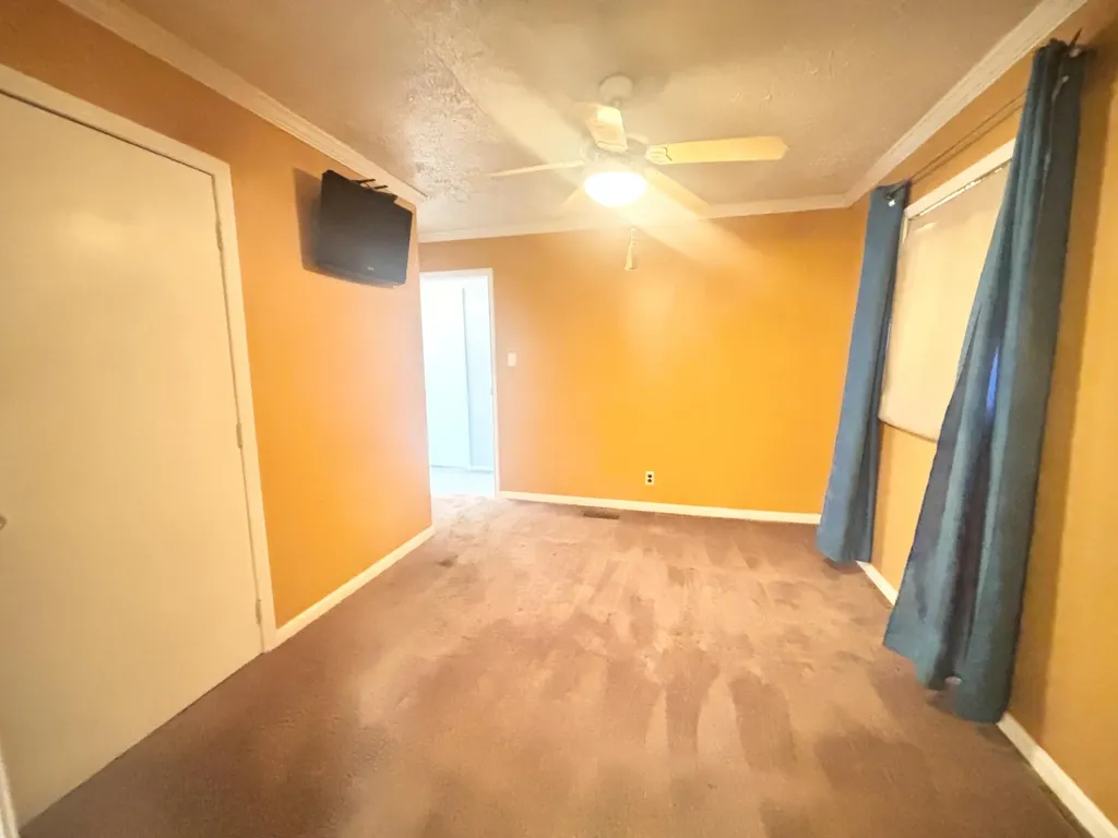 306 Brentwood Drive Hopkinsville KY 42240