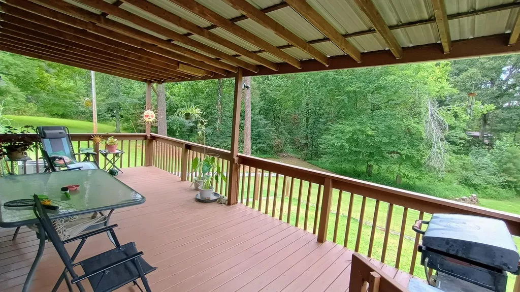 322 Cedarhaven Drive Murray KY 42071
