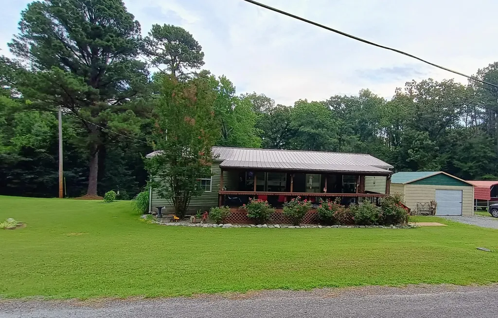 322 Cedarhaven Drive Murray KY 42071