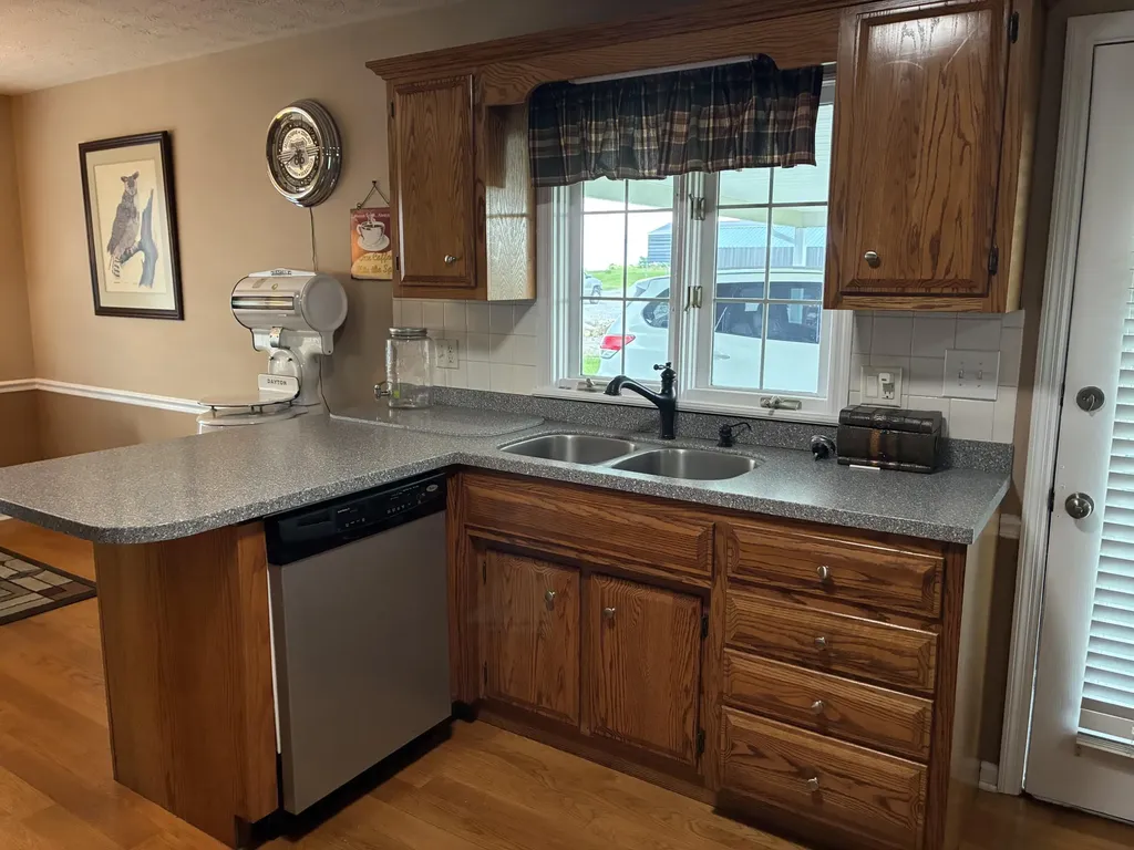 1835 Warwick Road Harrodsburg KY 40330