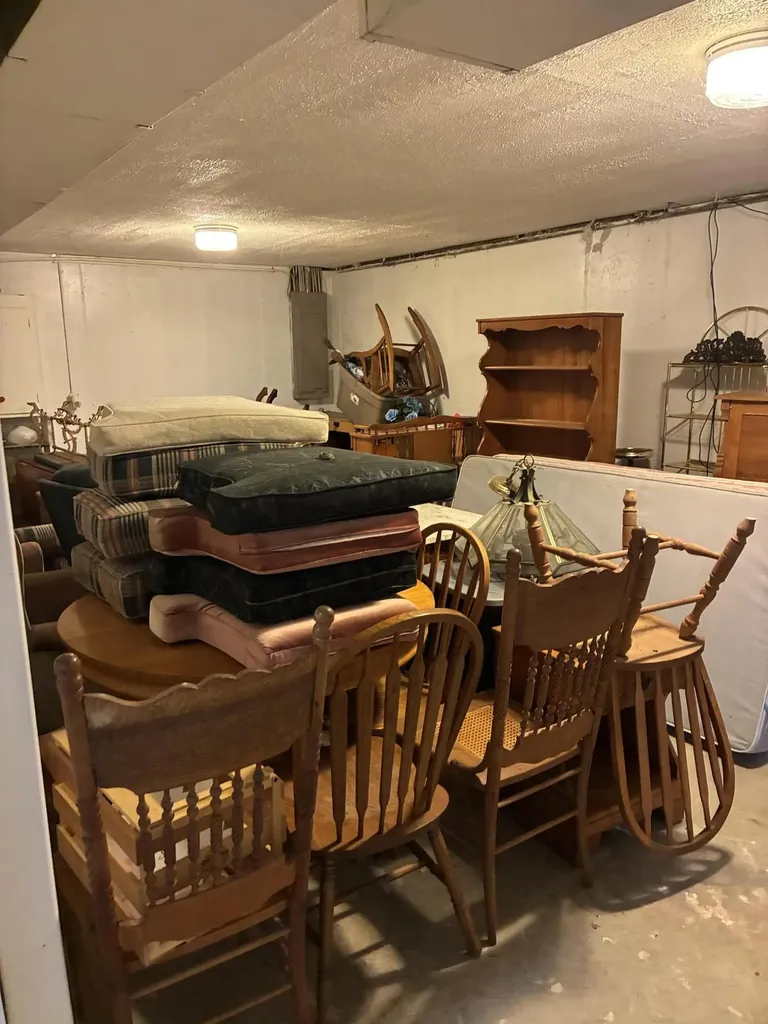 1835 Warwick Road Harrodsburg KY 40330