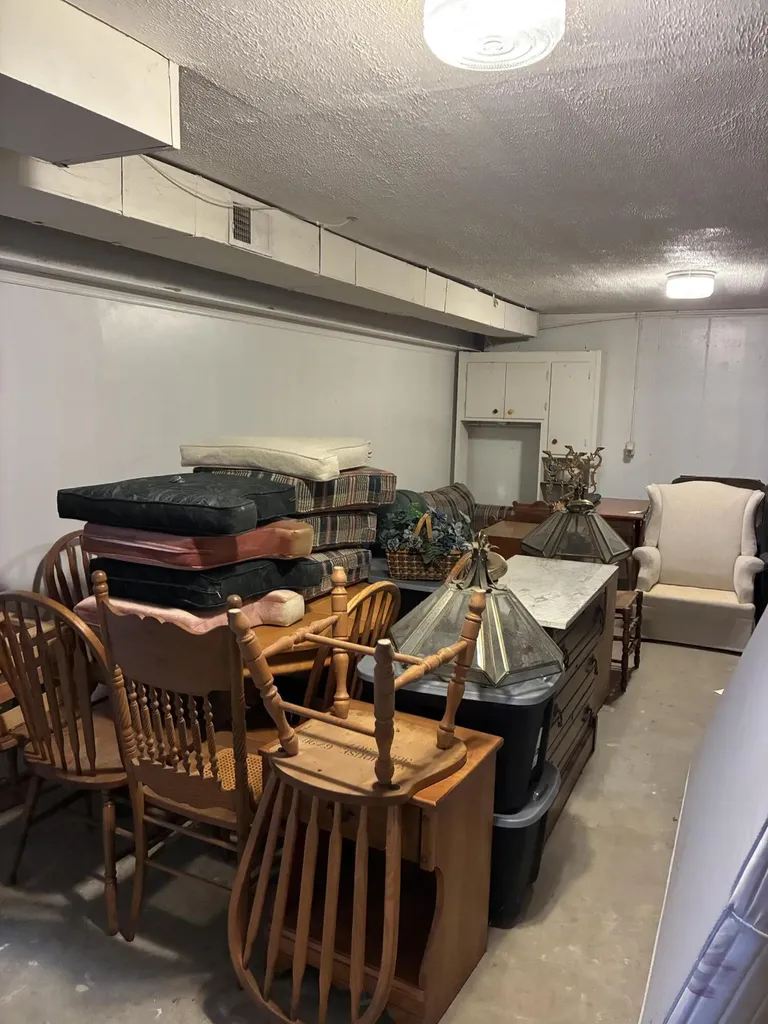 1835 Warwick Road Harrodsburg KY 40330