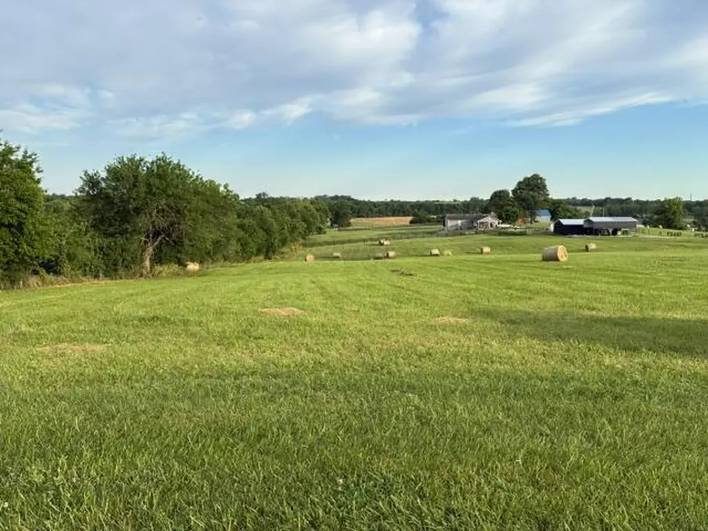1835 Warwick Road Harrodsburg KY 40330