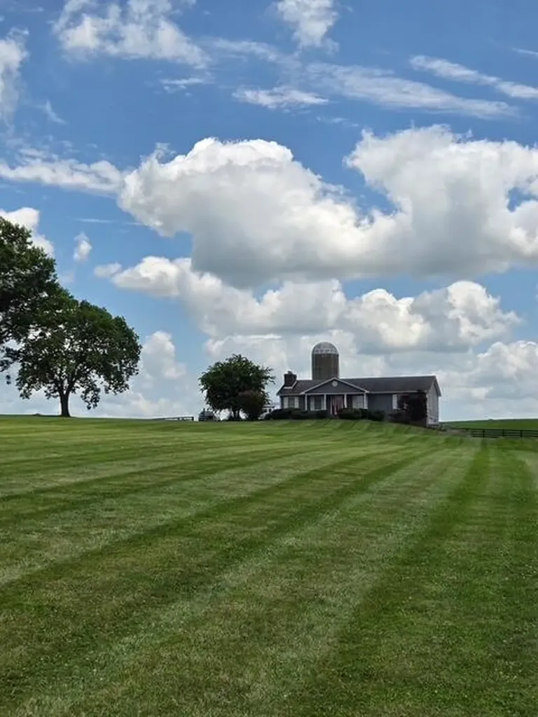 1835 Warwick Road Harrodsburg KY 40330