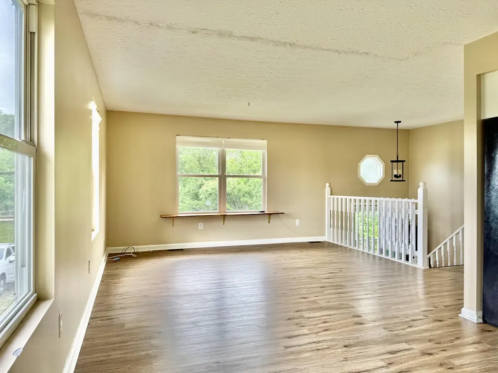 301 T Estes Road Beattyville KY 41311