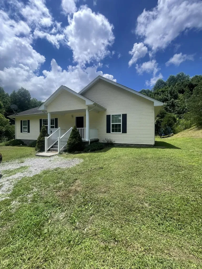 63 Timberwood Drive Cannon KY 40923