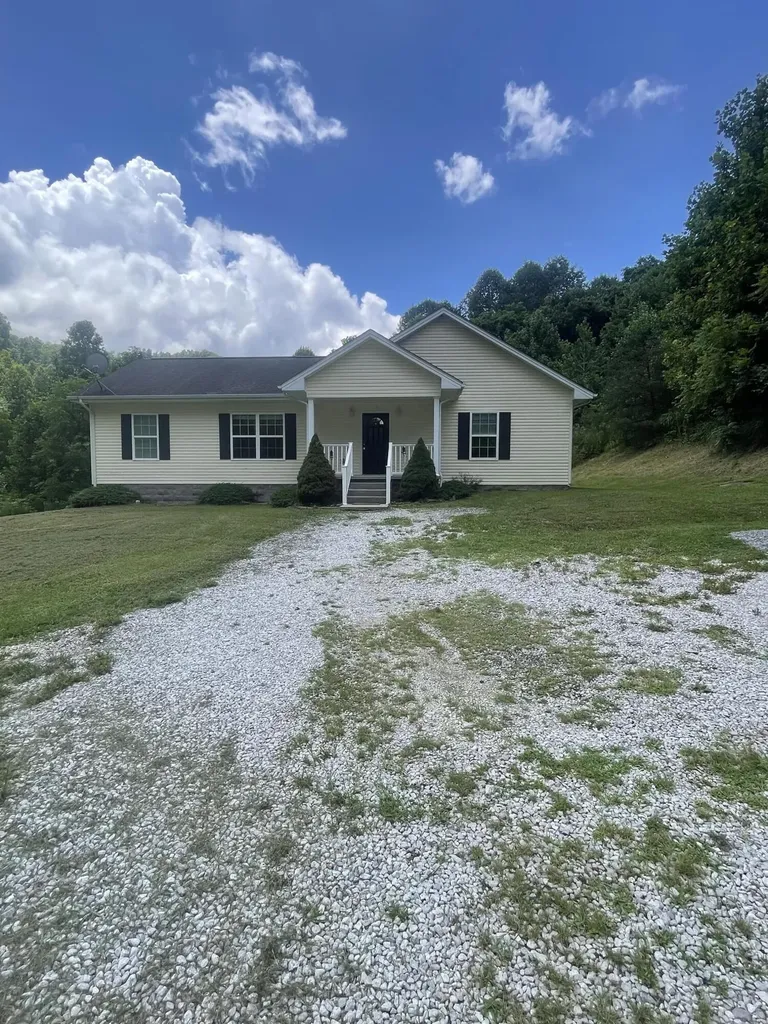 63 Timberwood Drive Cannon KY 40923