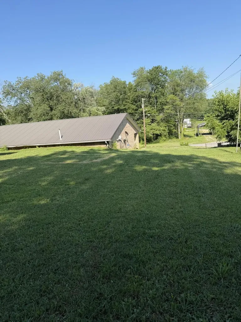 155 Maple Street Eubank KY 42567