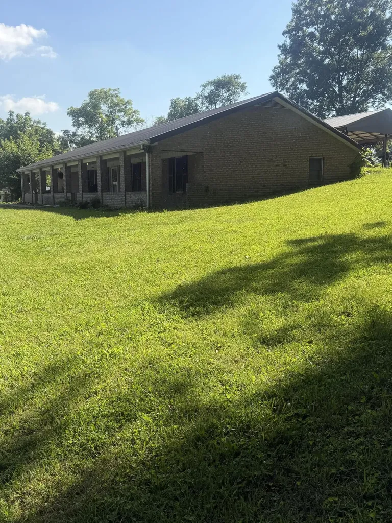 155 Maple Street Eubank KY 42567