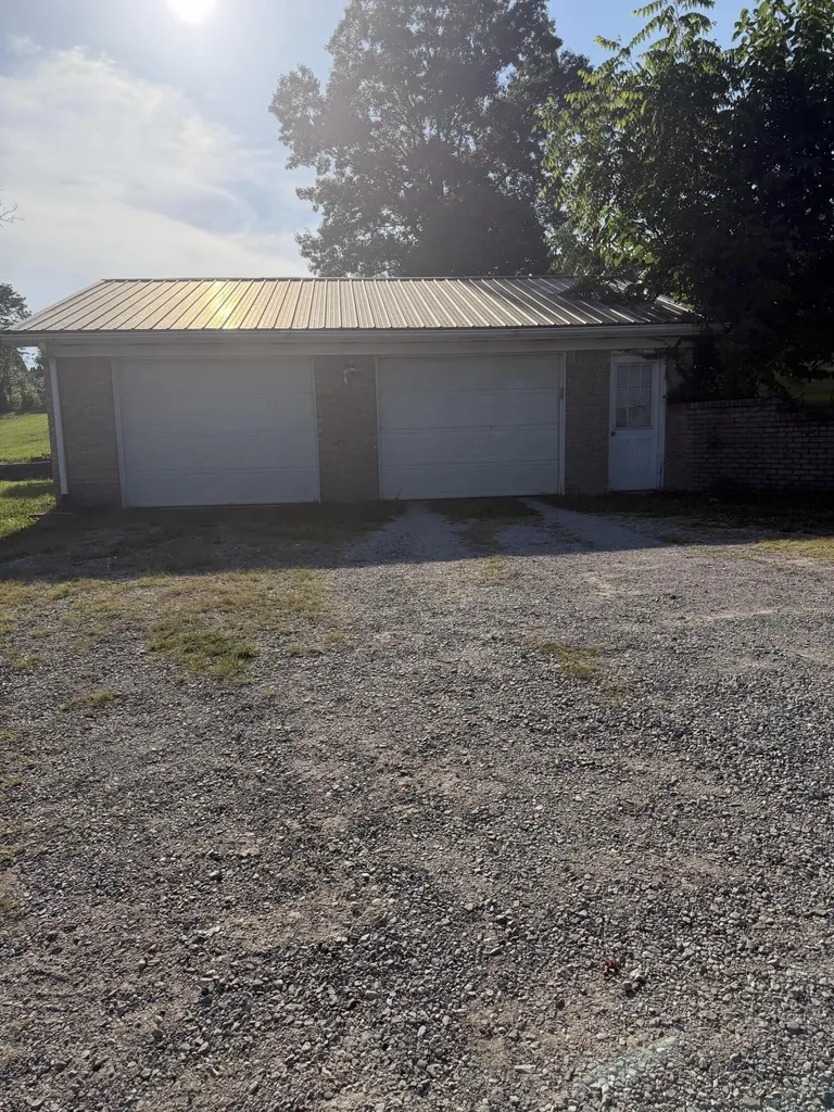 155 Maple Street Eubank KY 42567