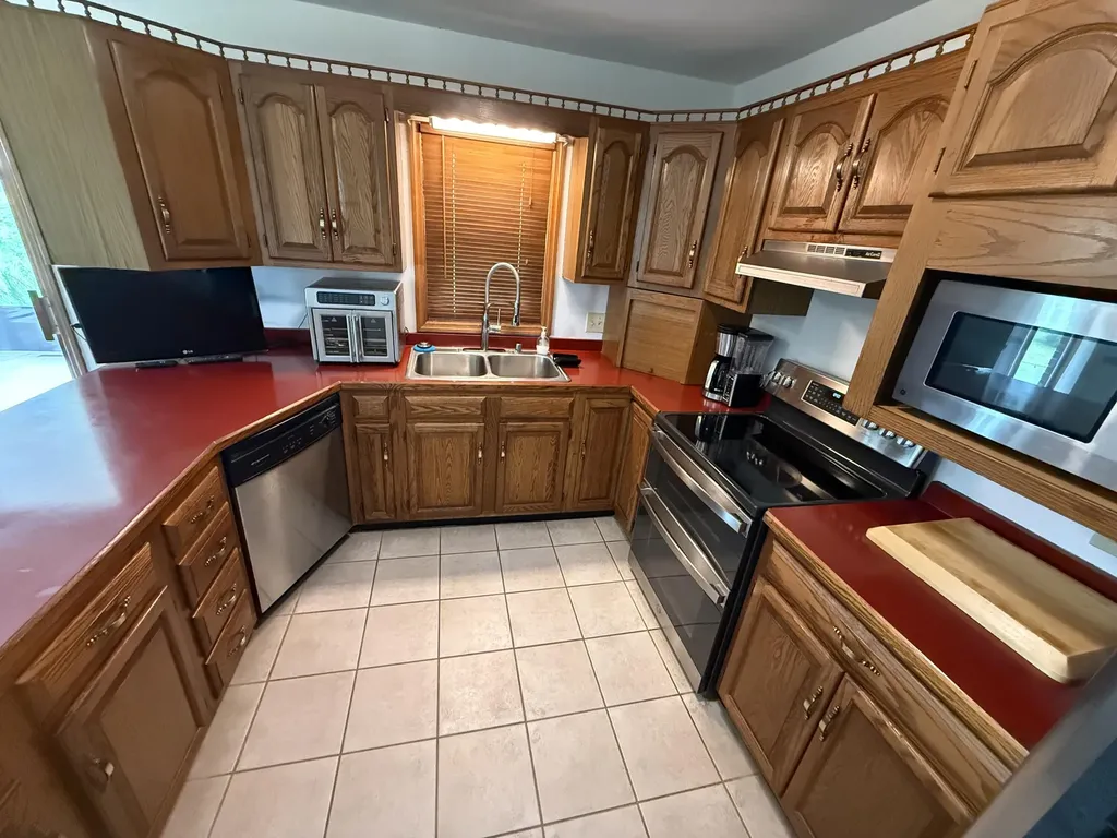 6500 Mount Sterling Road Winchester KY 40391