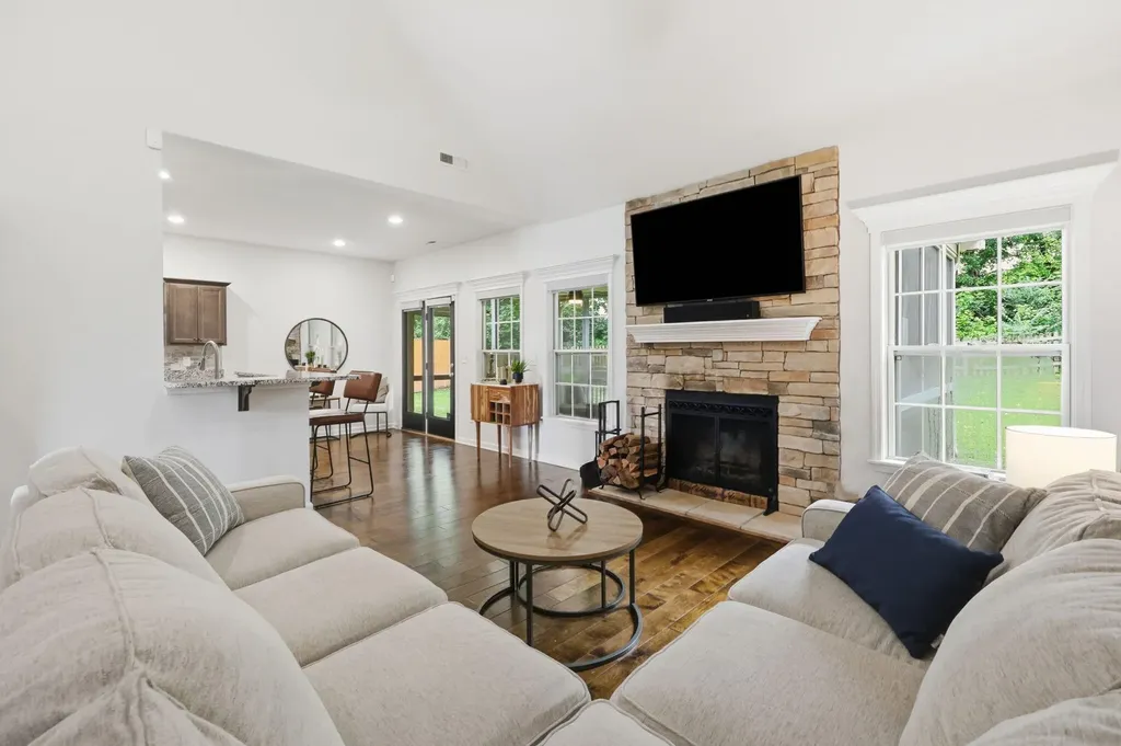 3334 Lawson Lane Lexington KY 40509