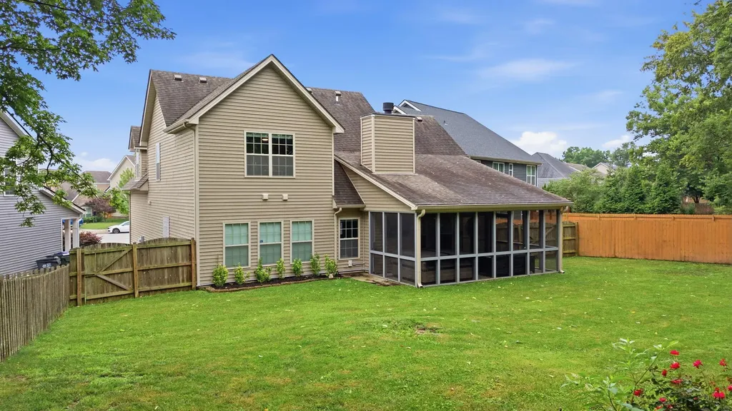 3334 Lawson Lane Lexington KY 40509
