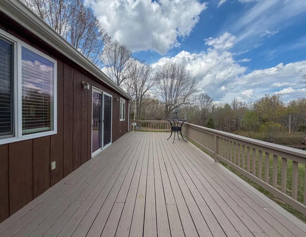 3094 Siloam Road Cadiz KY 42211