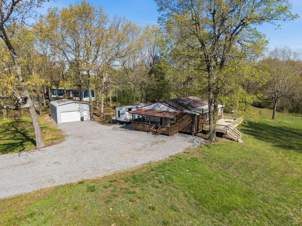3094 Siloam Road Cadiz KY 42211